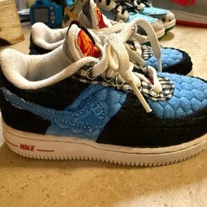 Nike Kids Quilted Unique RARE Air Force 1 Sneakers